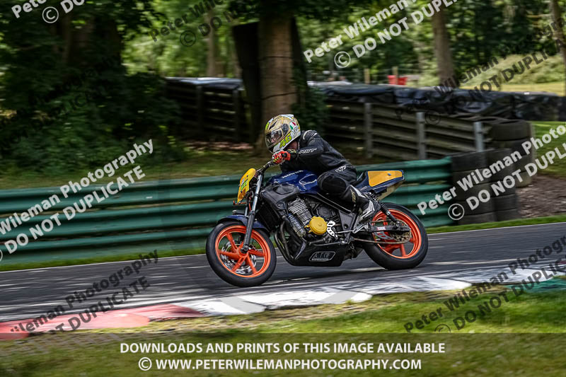 cadwell no limits trackday;cadwell park;cadwell park photographs;cadwell trackday photographs;enduro digital images;event digital images;eventdigitalimages;no limits trackdays;peter wileman photography;racing digital images;trackday digital images;trackday photos